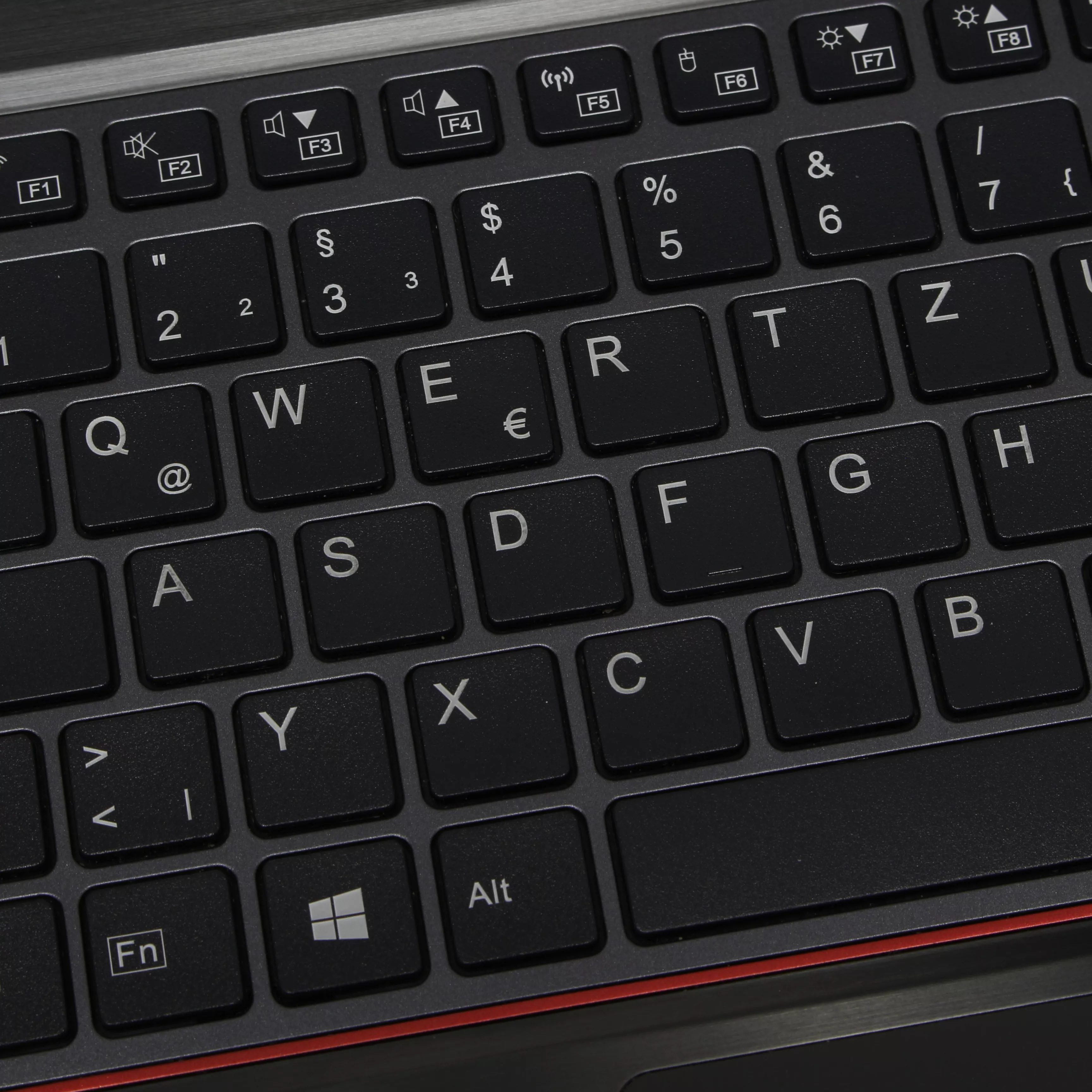 Fujitsu Celsius H7510 CAD Workstation Refurbished | 32GB RAM | 512GB NVMe SSD | 1TB NVMe SSD | Intel Core i7-10850H | 15.6" Full HD Display | NVIDIA Quadro T1000 4GB | Windows 11 Pro | WLAN & BT | MS Office 2024 Fujitsu Celsius H7510 CAD Workstation Refurbished | 32GB RAM | 512GB NVMe SSD | 1TB NVMe SSD | Intel Core i7-10850H | 15.6" Full HD Display | NVIDIA Quadro T1000 4GB | Windows 11 Pro | WLAN & BT | MS Office 2024