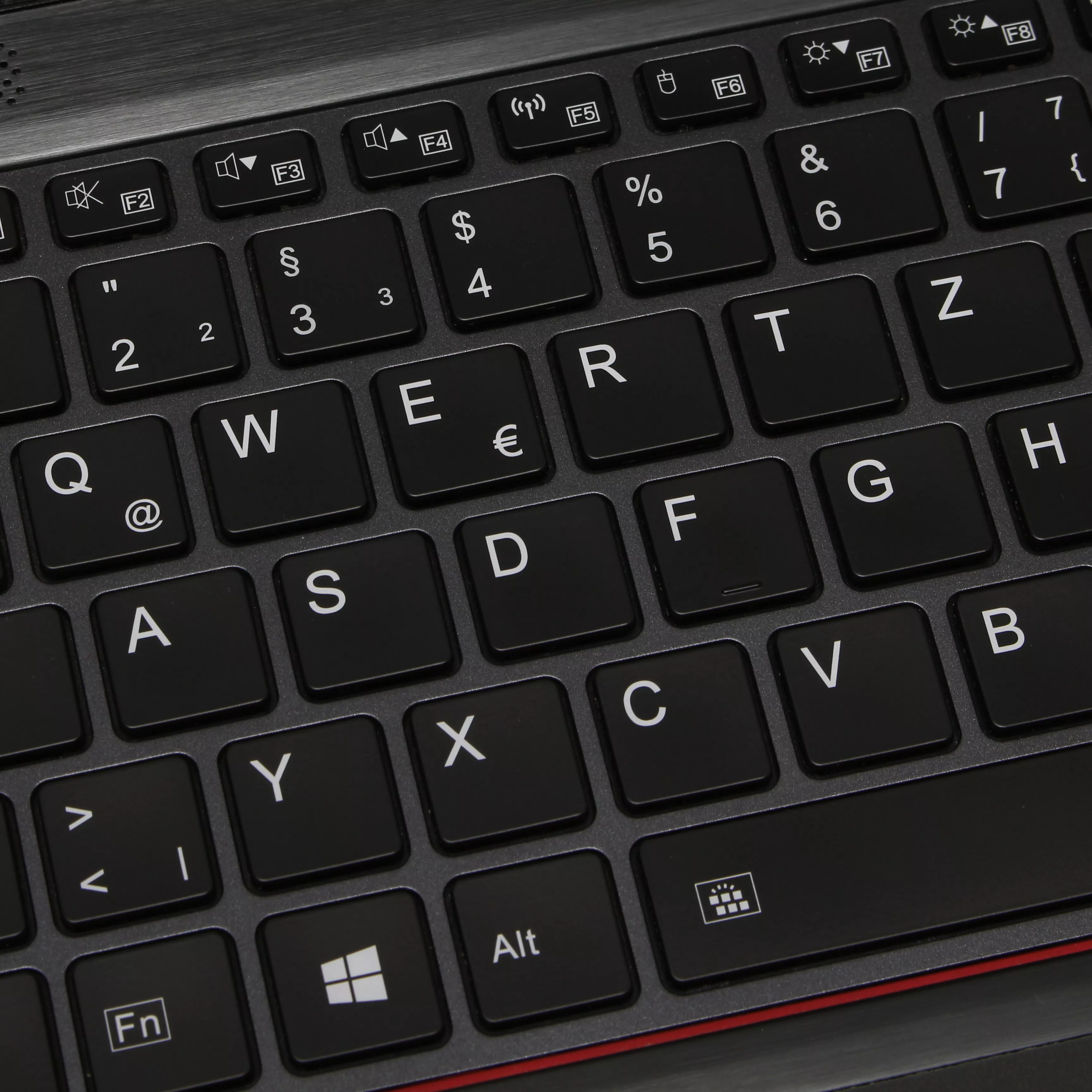 Fujitsu Refurbished Lifebook U729 | 16GB RAM | 512GB NVMe SSD | Intel Core i3-8145U | 12.5" Full HD Display | Windows 11 Pro | WLAN & Bluetooth | MS Office 2024 Fujitsu Refurbished Lifebook U729 | 16GB RAM | 512GB NVMe SSD | Intel Core i3-8145U | 12.5" Full HD Display | Windows 11 Pro | WLAN & Bluetooth | MS Office 2024